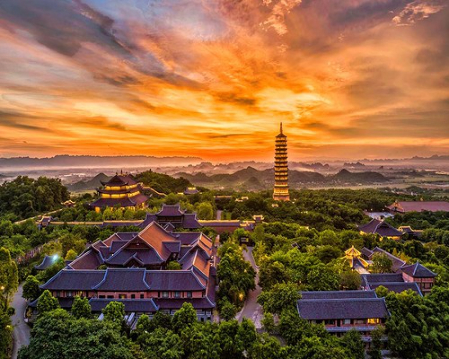 Hanoi Hoa Lu Tam Coc - Bai Dinh Tràng An 2 Days 1 Night