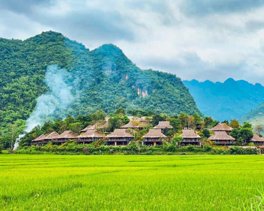 Hanoi - mai chau on motorbike 2 days - 1 night